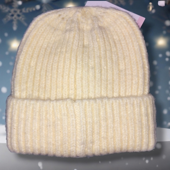 JESSICA SIMPSON NWT PEARL KNIT BEANIE. - Picture 2 of 5